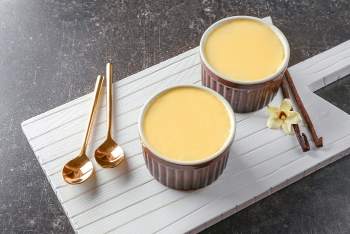 Vanilla cream with tonka bean flavor